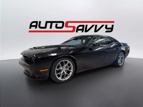 Used 2023 Dodge Challenger GT RWD image 1