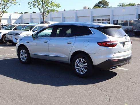 Used 2021 Buick Enclave Preferred FWD image 8