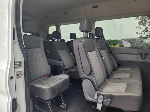 Used 2025 Ford Transit 350 XLT RWD image 12