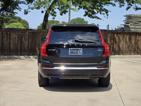 Used 2025 Volvo XC90 B6 Plus w/ Protection Package Premier image 8