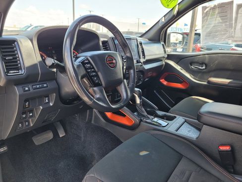 Used 2024 Nissan Frontier PRO-4X w/ Pro Convenience Package AWD/4WD image 10