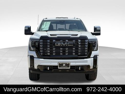 New 2026 GMC Sierra 2500 Denali Ultimate AWD/4WD image 7