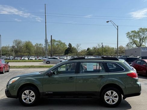 Used 2013 Subaru Outback 2.5i AWD/4WD image 6
