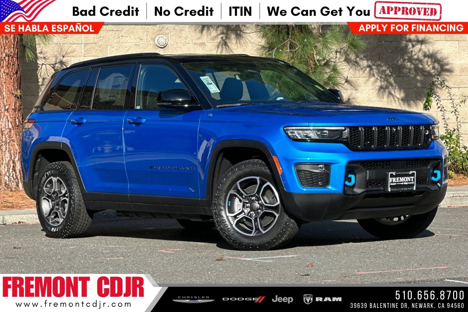 New 2023 Jeep Grand Cherokee Trailhawk w/ Advanced Protech Group II AWD/4WD 360° Tour