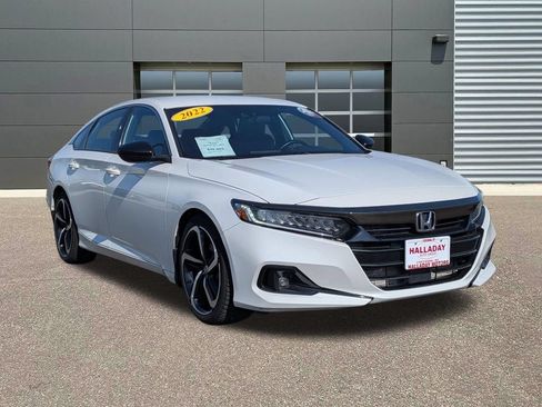 Used 2022 Honda Accord Sport image 3