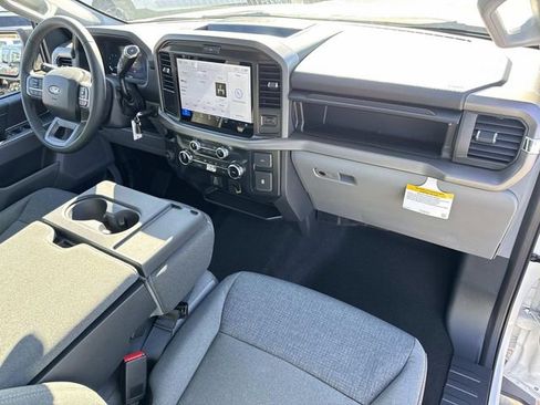 New 2026 Ford F150 XLT w/ XLT Chrome Appearance Package RWD image 15