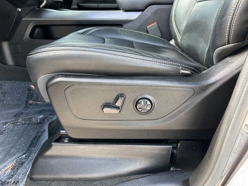 Used 2021 RAM 1500 Big Horn image 16