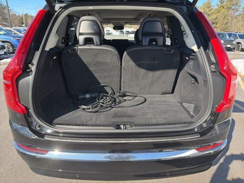 Used 2025 Volvo XC90 T8 Plus w/ Protection Package Premier image 9