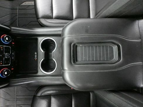 Used 2021 Chevrolet Suburban Z71 w/ Rear Media and Nav Package image 36