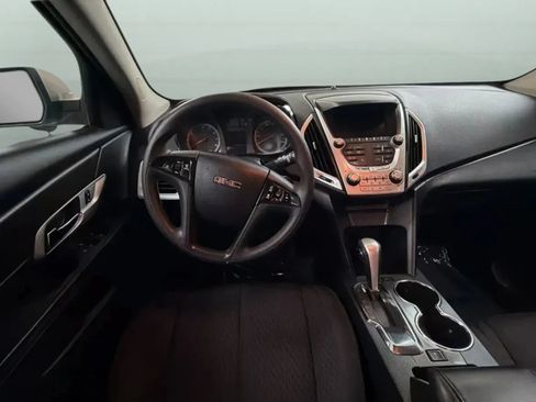 Used 2015 GMC Terrain SLE FWD image 10