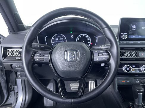 Used 2022 Honda Civic Sport image 16