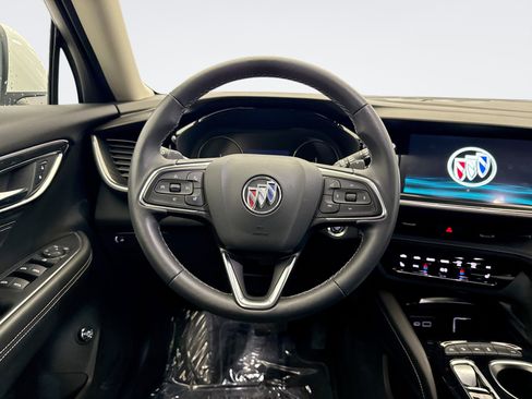 Used 2023 Buick Envision Preferred image 12
