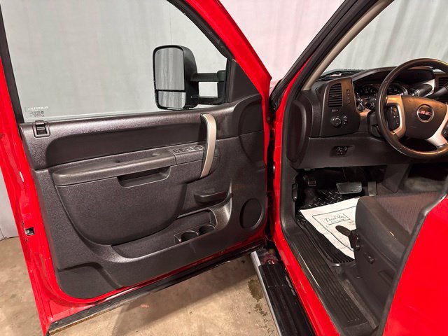 Used 2013 GMC Sierra 1500 SLE w/ Power Tech Package AWD/4WD image 2