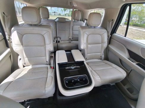 Used 2020 Lincoln Navigator Reserve w/ Equipment Group 201A Reserve RWD image 12