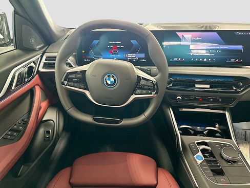 Used 2026 BMW i4 xDrive40i w/ Premium Package AWD/4WD image 24
