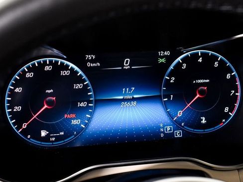 Certified 2022 Mercedes-Benz GLC 300 4MATIC w/ Premium Package Lite image 24