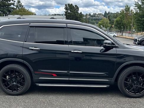 Used 2019 Honda Pilot Touring image 4