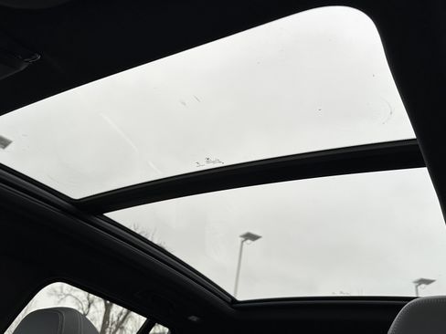 Used 2024 BMW X3 xDrive30i w/ Premium Package image 29