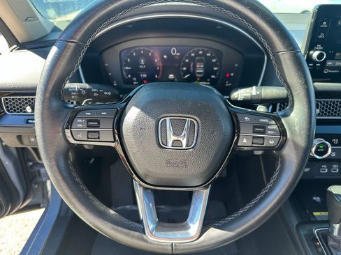 Used 2023 Honda Civic Touring image 26