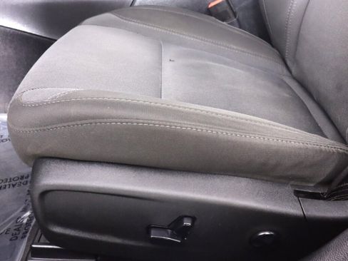 Used 2016 Dodge Charger R/T w/ Blacktop Package image 28