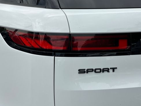 Used 2023 Land Rover Range Rover Sport SE Dynamic AWD/4WD image 30