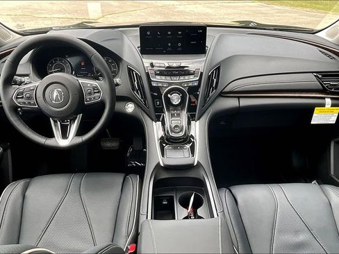 Used 2024 Acura RDX SH-AWD w/ Advance Package image 2