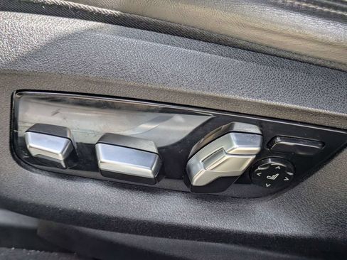 Used 2018 BMW 750i xDrive AWD/4WD image 18