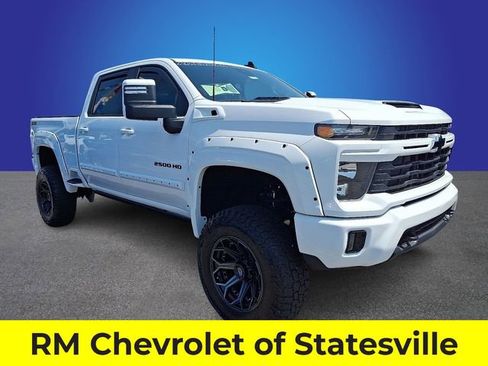 New 2025 Chevrolet Silverado 2500 LT image 2