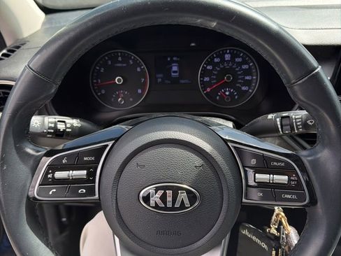 Used 2019 Kia Forte S w/ S Premium Package image 6