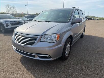Used 2016 Chrysler Town & Country Touring