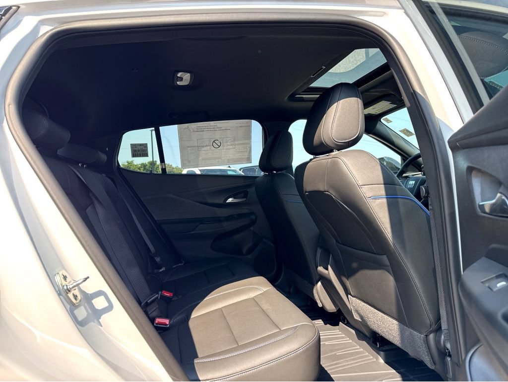 New 2026 Buick Envista Sport Touring w/ Convenience I Package FWD image 6