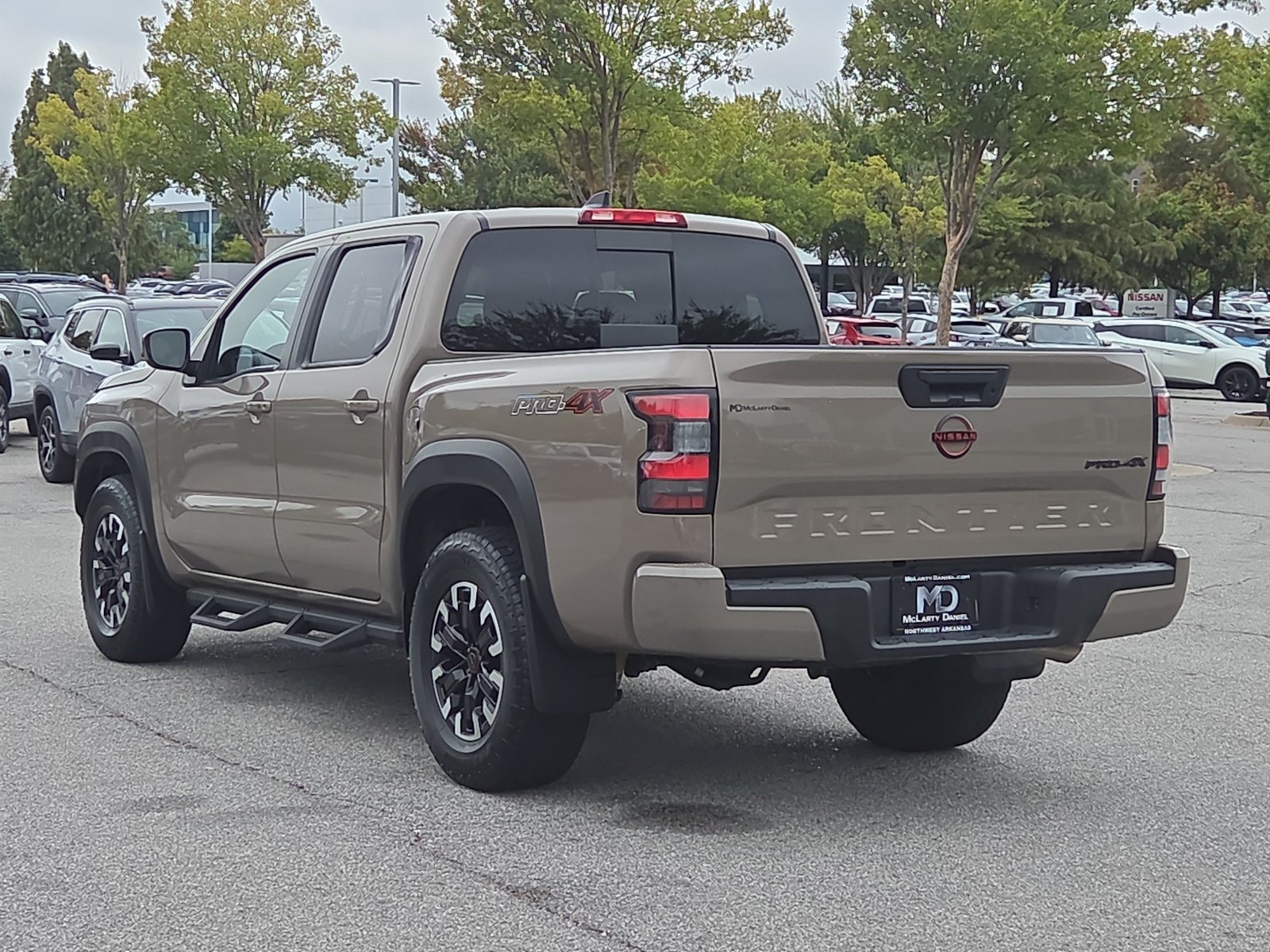 Used 2024 Nissan Frontier PRO-4X w/ Off-Road Protection Package AWD/4WD image 4