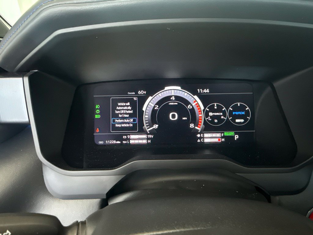 Used 2024 Toyota Tundra Platinum w/ TRD Off-Road Package AWD/4WD image 12