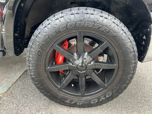 Used 2013 Toyota Tundra Platinum image 22