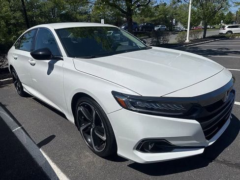 Used 2022 Honda Accord Sport Special Edition image 3