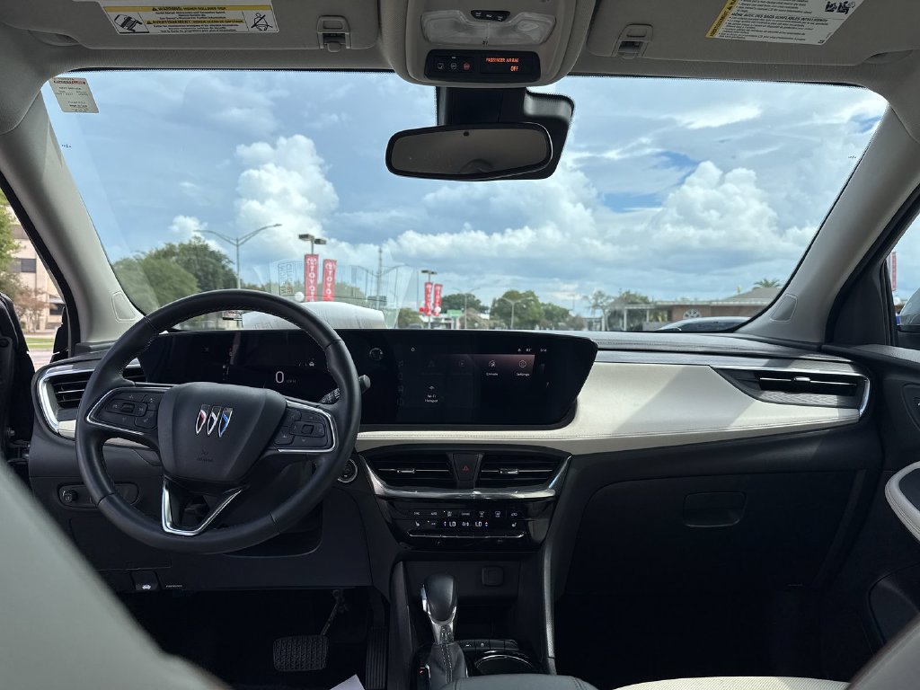 Used 2024 Buick Encore GX Avenir AWD/4WD image 30