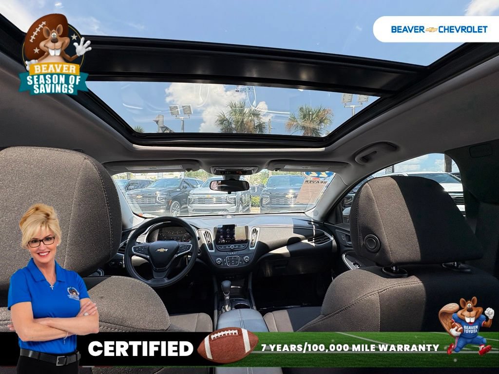 Used 2022 Chevrolet Malibu LT FWD image 15
