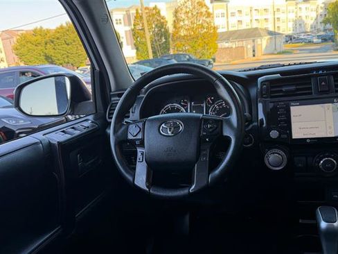 Used 2020 Toyota 4Runner TRD Off-Road Premium w/ Moonroof Package AWD/4WD image 24