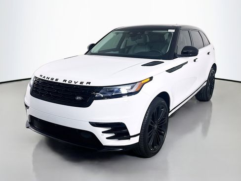 Used 2025 Land Rover Range Rover Velar Dynamic SE AWD/4WD image 4