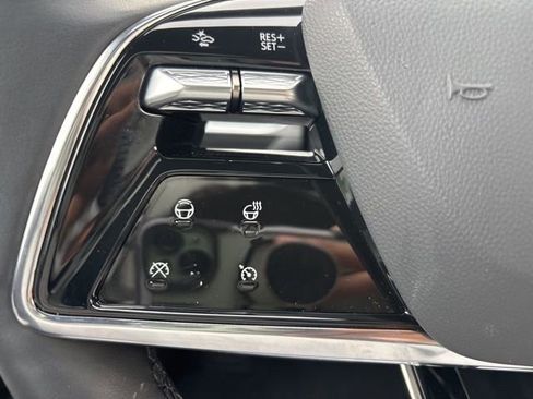 New 2026 Cadillac Lyriq Sport w/ LPO, Floor Liner Package image 17