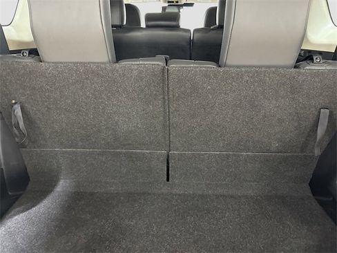 Used 2020 Mitsubishi Outlander SE image 26