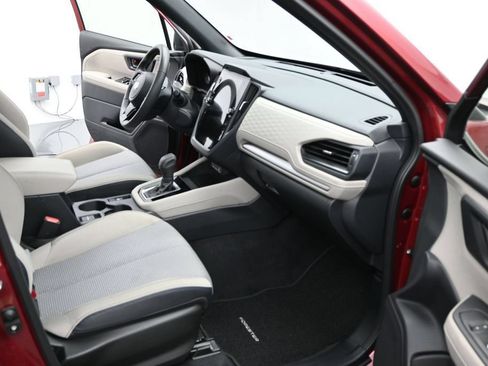 Used 2025 Subaru Forester Premium w/ Convenience Package #2 AWD/4WD image 7