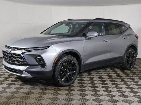 Used 2024 Chevrolet Blazer LT w/ Convenience Package FWD image 7