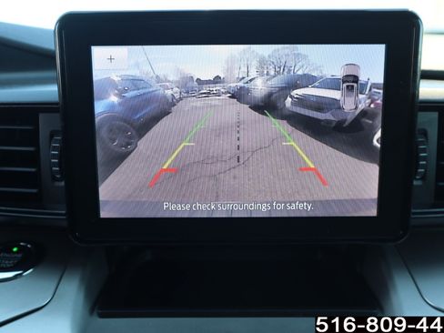 Used 2021 Ford Explorer XLT AWD/4WD image 22