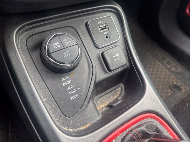 Used 2019 Jeep Compass Trailhawk w/ Leather Interior Group AWD/4WD image 19