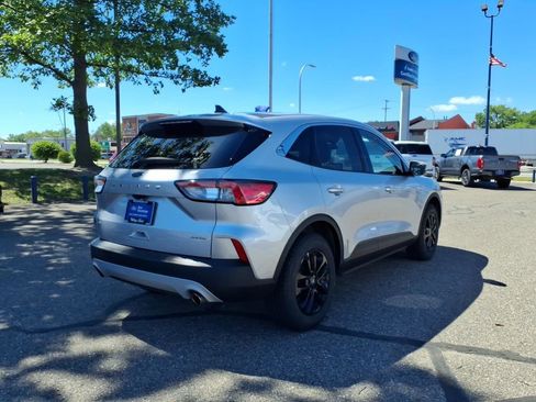 Certified 2020 Ford Escape SE AWD/4WD image 5