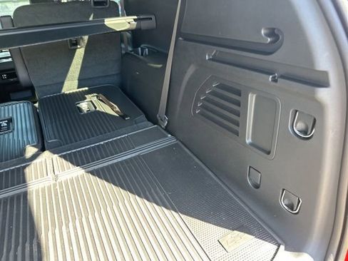 New 2026 Chevrolet Traverse Z71 w/ Enhanced Driving Package image 50