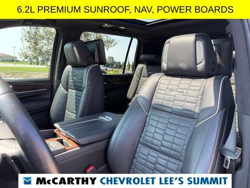 Used 2022 Cadillac Escalade ESV Premium Luxury Platinum AWD/4WD image 57