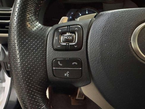 Used 2018 Lexus RC 300 AWD image 32