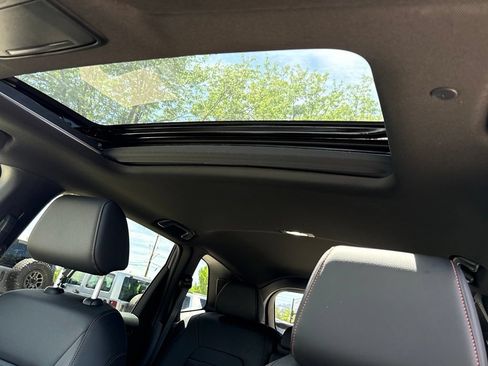 Certified 2026 Honda CR-V Sport Touring image 27